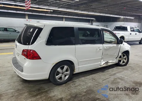 2010 Volkswagen Routan Se from USA, damaged, VIN 2V4RW3D12AR159089